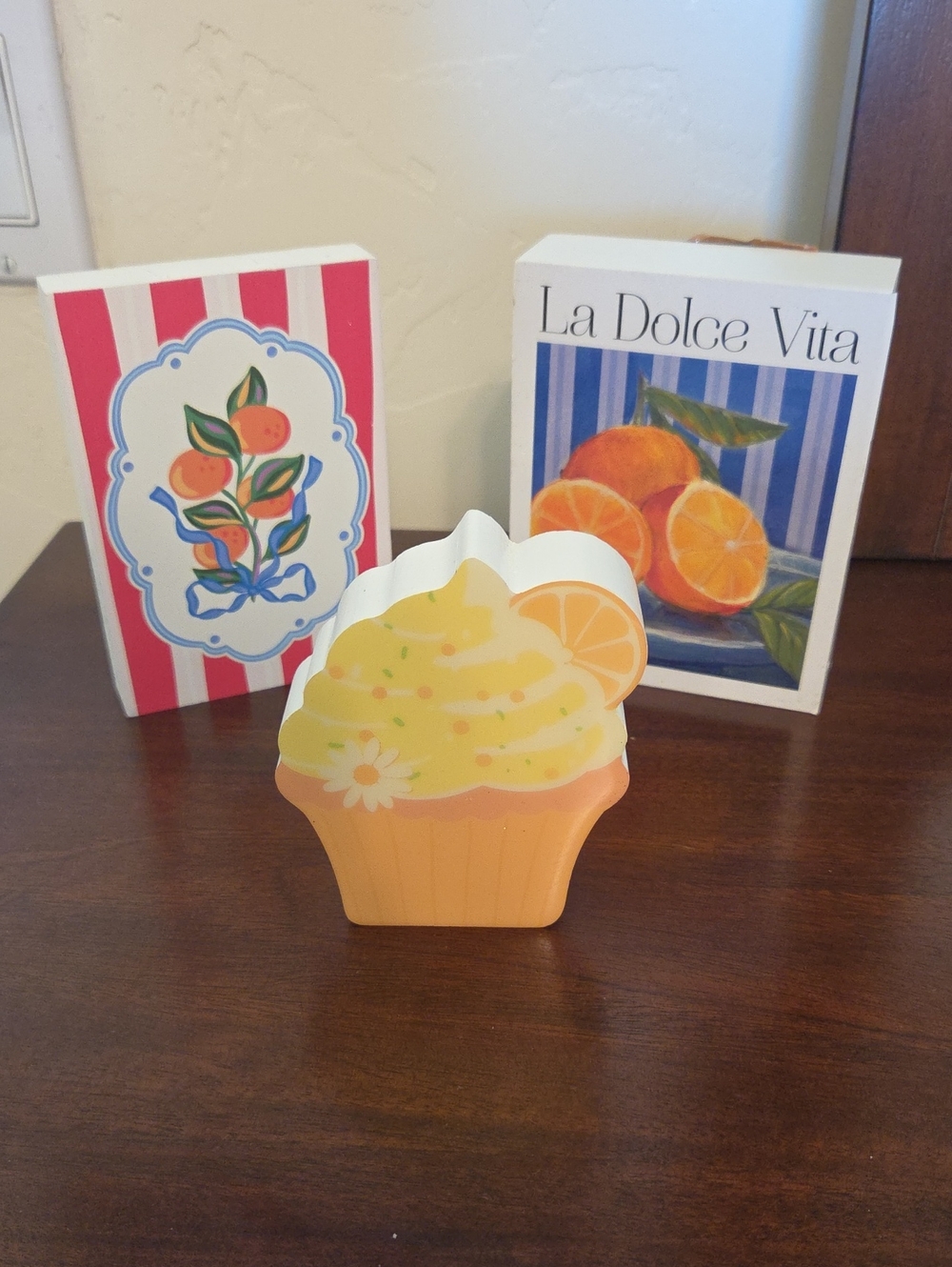 The Spring Shop Cupcake Favor Box in Orange and Yellow Set